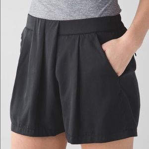 Lululemon &go keepsake shorts